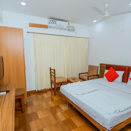 Hotel Janardana Удупі Екстер'єр фото