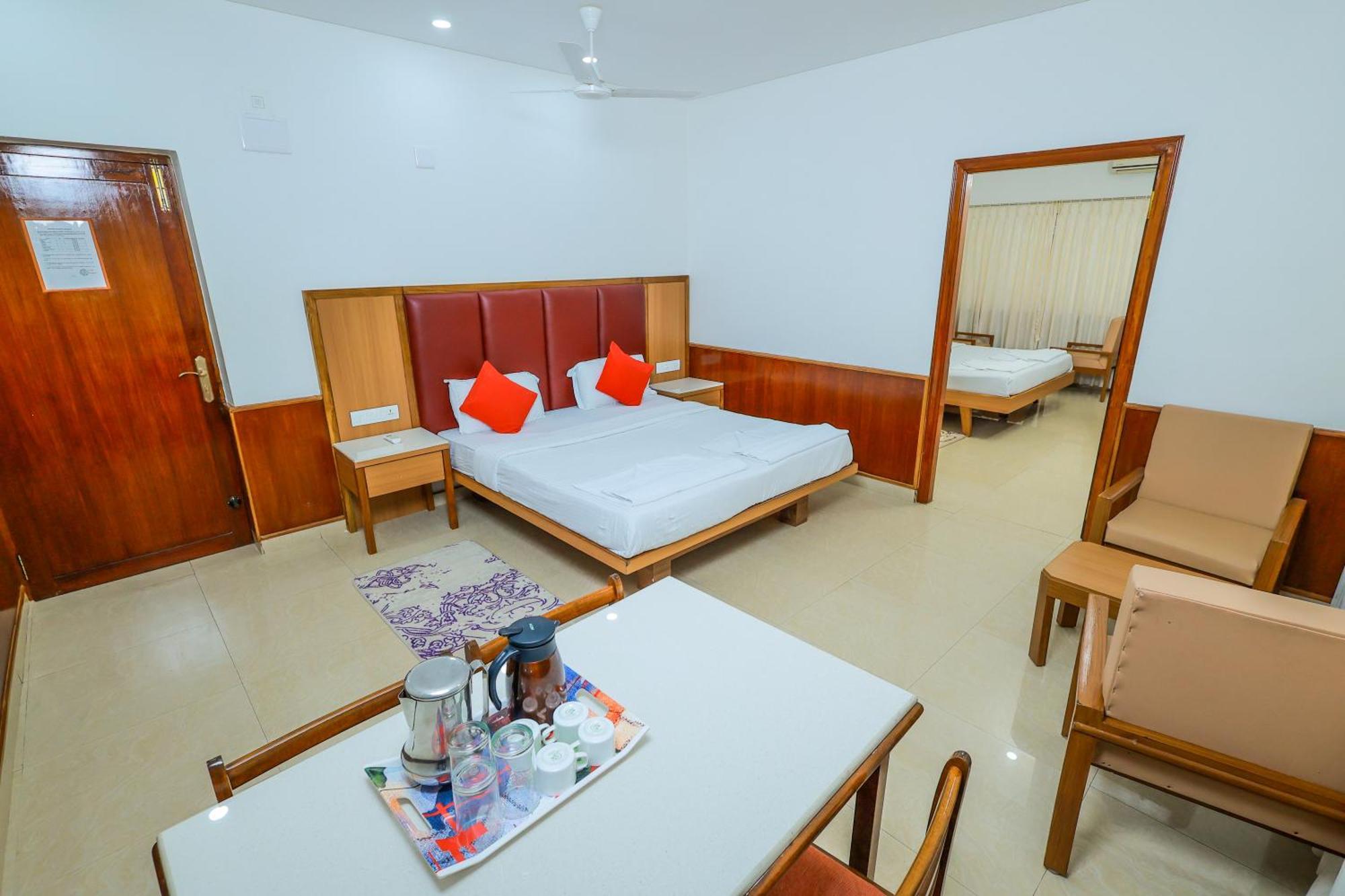 Hotel Janardana Удупі Екстер'єр фото