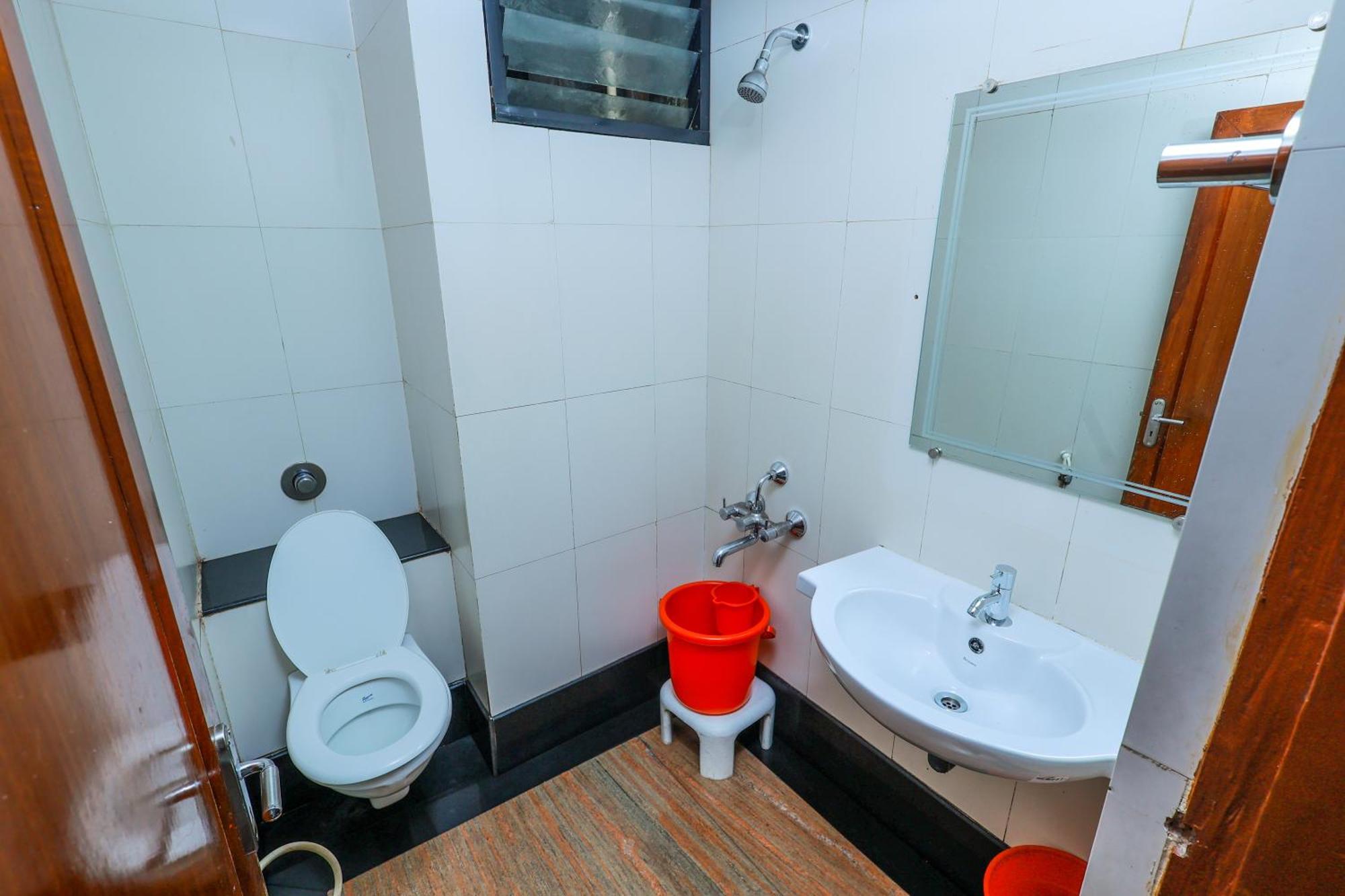 Hotel Janardana Удупі Екстер'єр фото