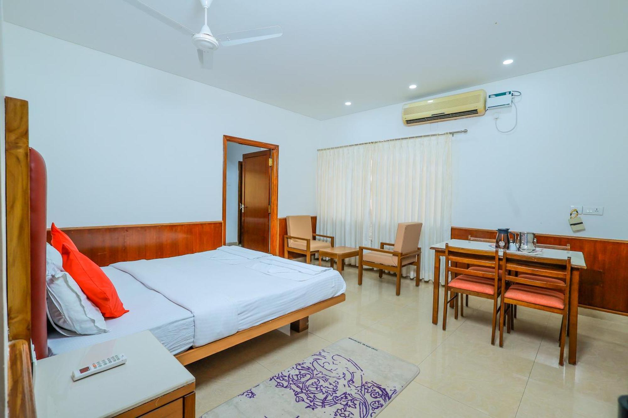 Hotel Janardana Удупі Екстер'єр фото
